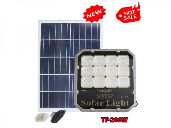 Đèn Pha Năng Lượng Mặt Trời Roiled TF-200W Cao Cấp Giá Rẻ