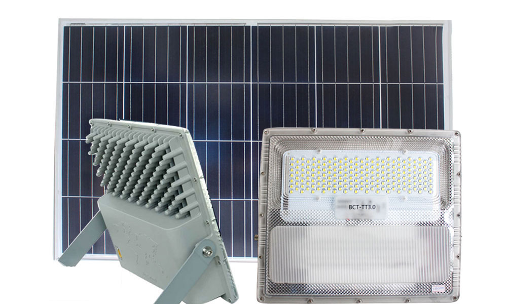 Giá sỉ Đèn Pha Năng Lượng Mặt Trời Cao Cấp Roiled 500W BCT 3.0 Sáng Trên 20 Tiếng tốt nhất