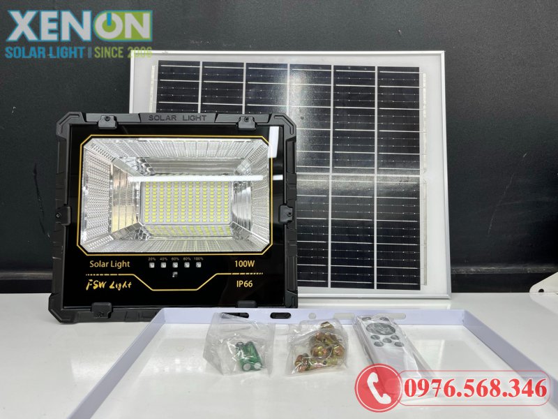 Đèn Pha Năng Lượng Mặt Trời FSW 100W – Siêu Sáng, Chống Nước IP66