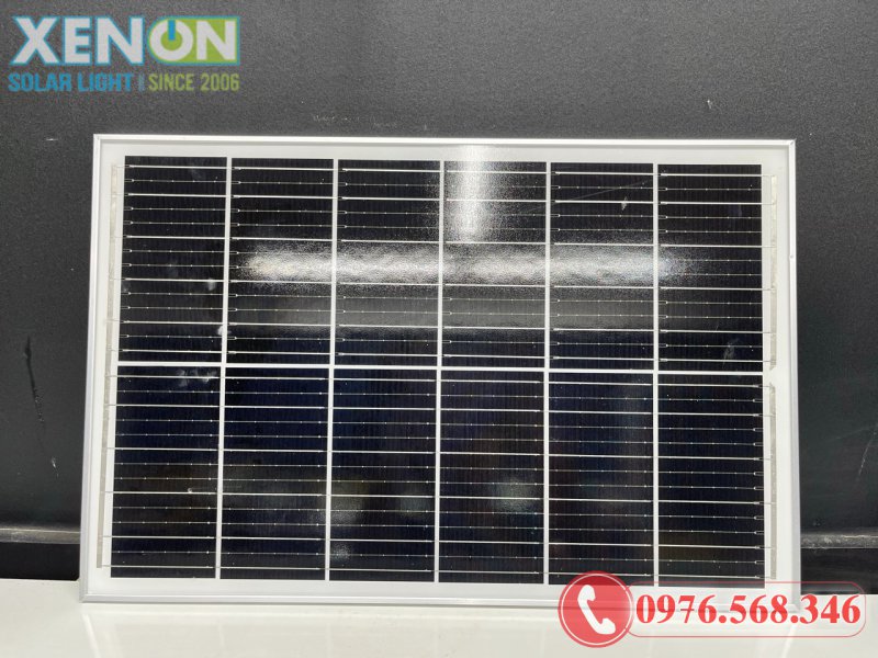 Đèn Pha Năng Lượng Mặt Trời FSW 200W – Siêu Sáng, Chống Nước IP66