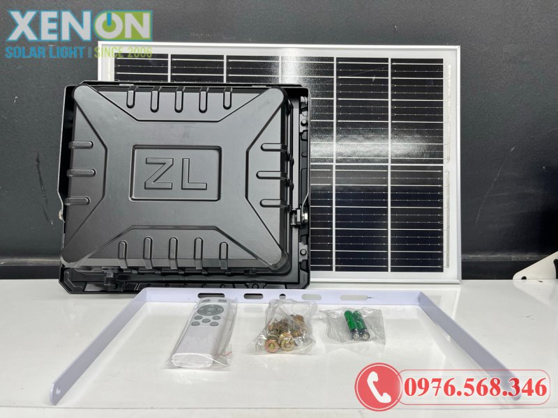 Đèn Pha Năng Lượng Mặt Trời FSW 200W – Siêu Sáng, Chống Nước IP66