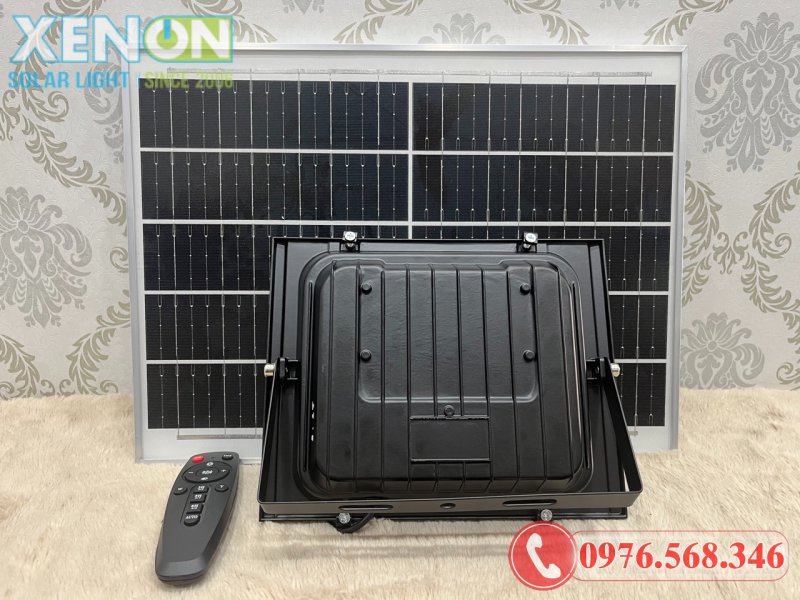 Đèn Pha Năng Lượng Mặt Trời TC-100 100W – Pin Mono, Chống Nước IP67