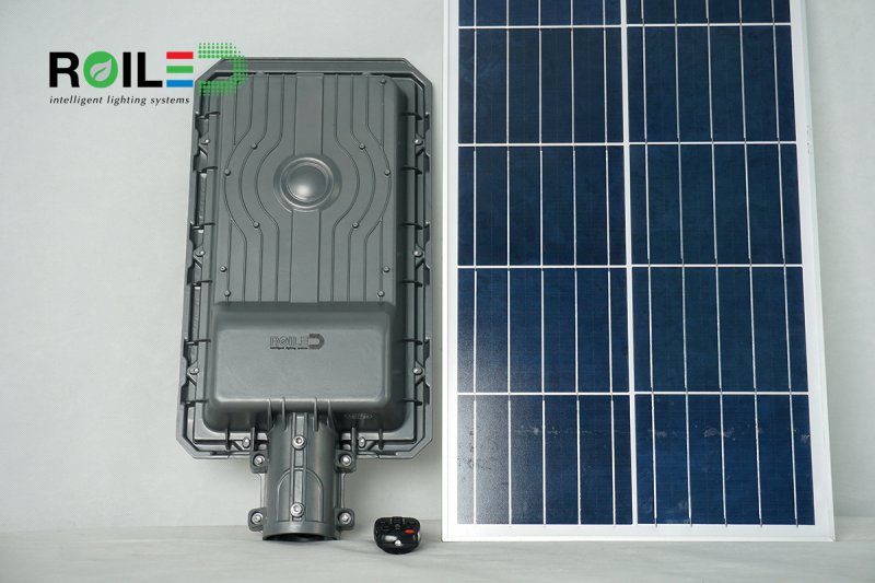 Đèn Đường Pin rời Roiled RB400W siêu sáng Đèn Đường Pin rời Roiled RB400W siêu sáng