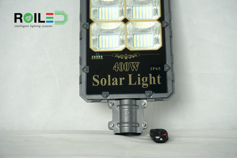 Đèn Đường Pin rời Roiled RB400W siêu sáng Đèn Đường Pin rời Roiled RB400W siêu sáng