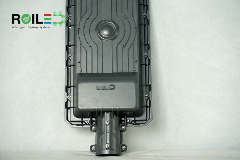 Đèn Đường Pin rời Roiled RB400W siêu sáng Đèn Đường Pin rời Roiled RB400W siêu sáng