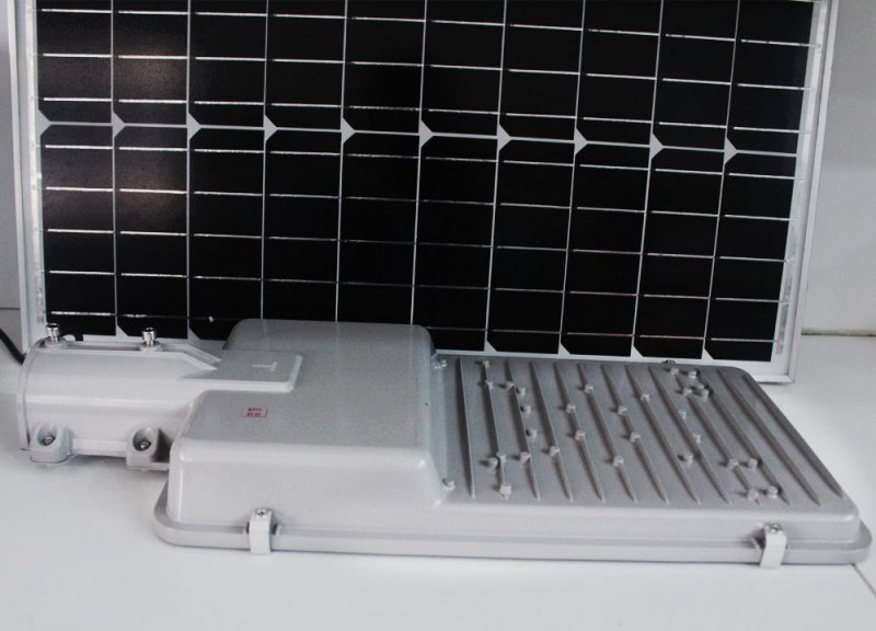 Đèn đường năng lượng mặt trời 600W cao cấp BTM-JD600 giá rẻ Đèn đường năng lượng mặt trời 600W cao cấp BTM-JD600 giá rẻ
